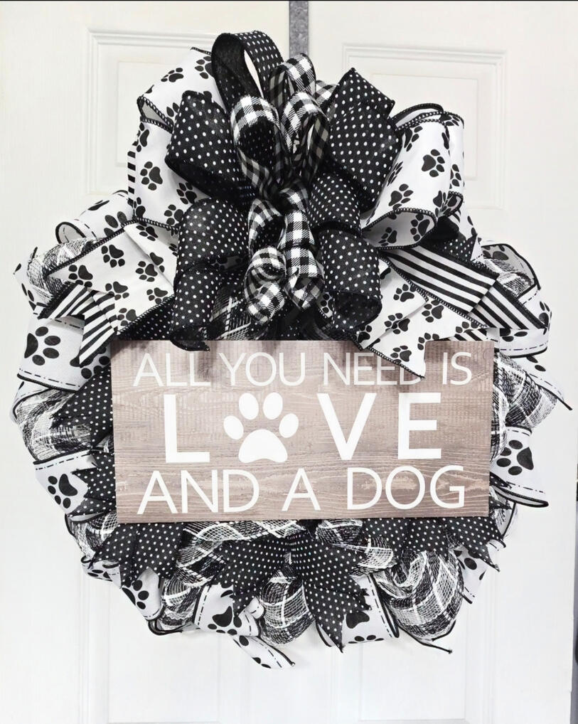 Dog Lover's wreath
